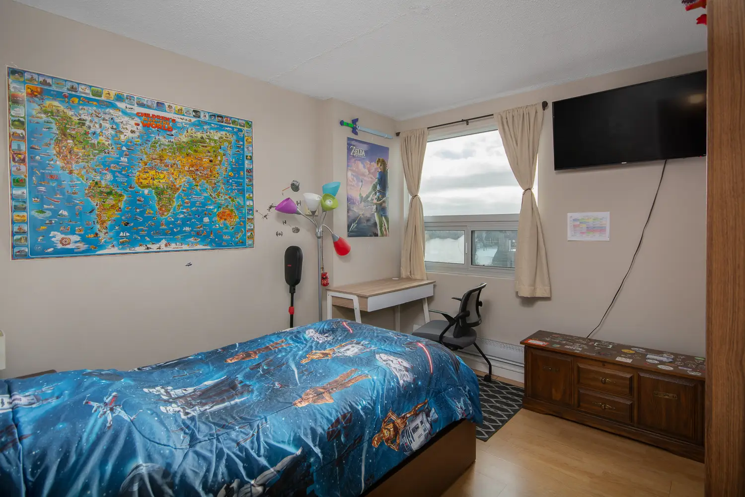 Bedrooms at 1380 Prince of Wales Drive, Unit 802