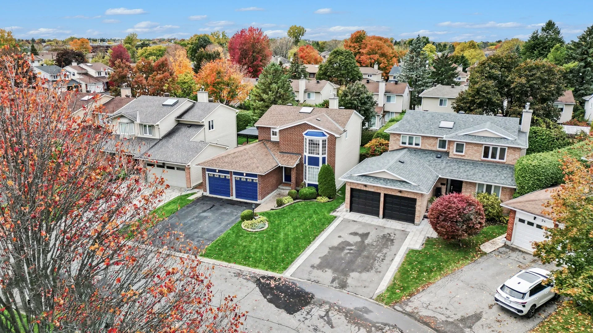 Aerial at 28 Meadow Glade Gardens