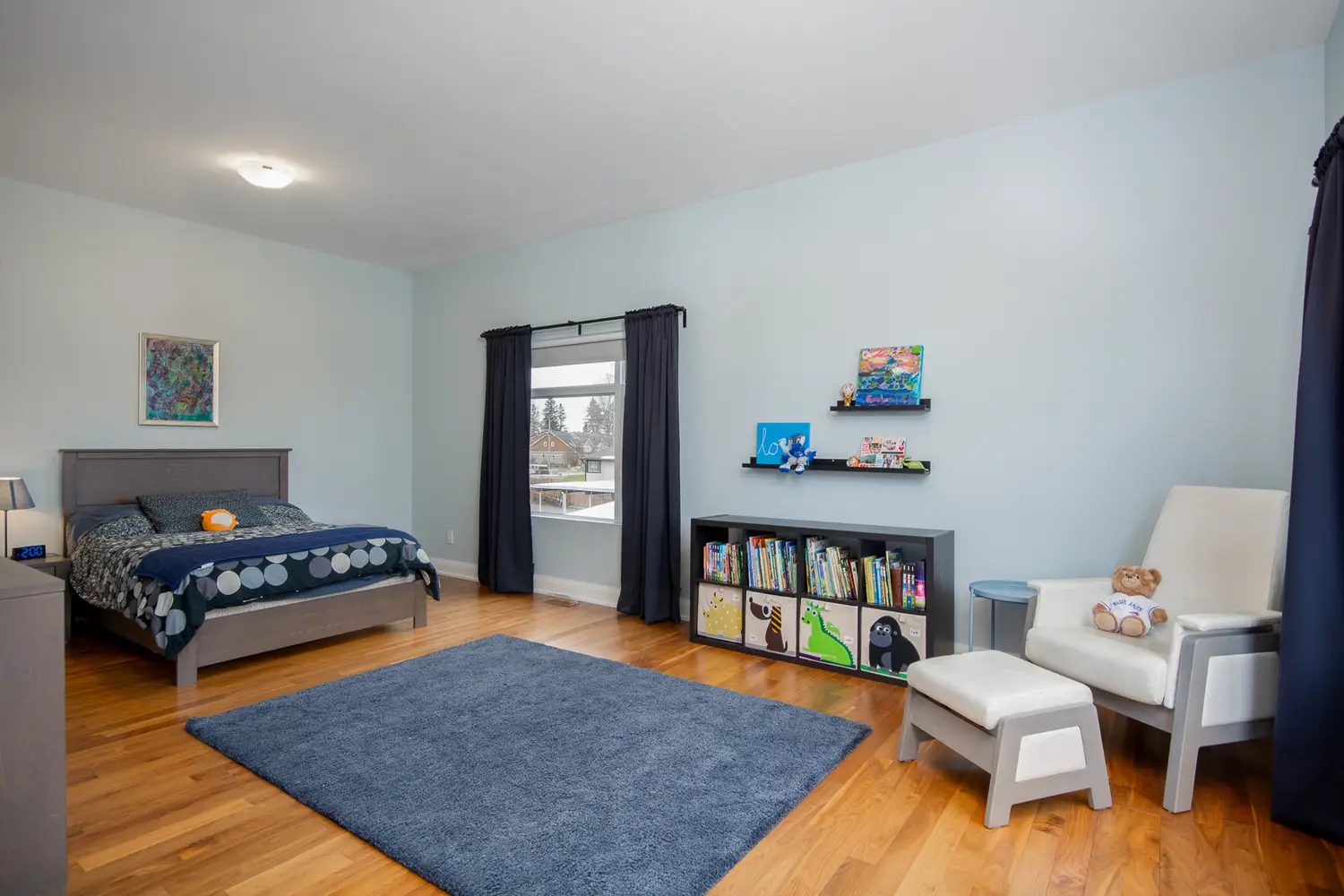 Bedrooms at 847 Walkley Road — photograph 62